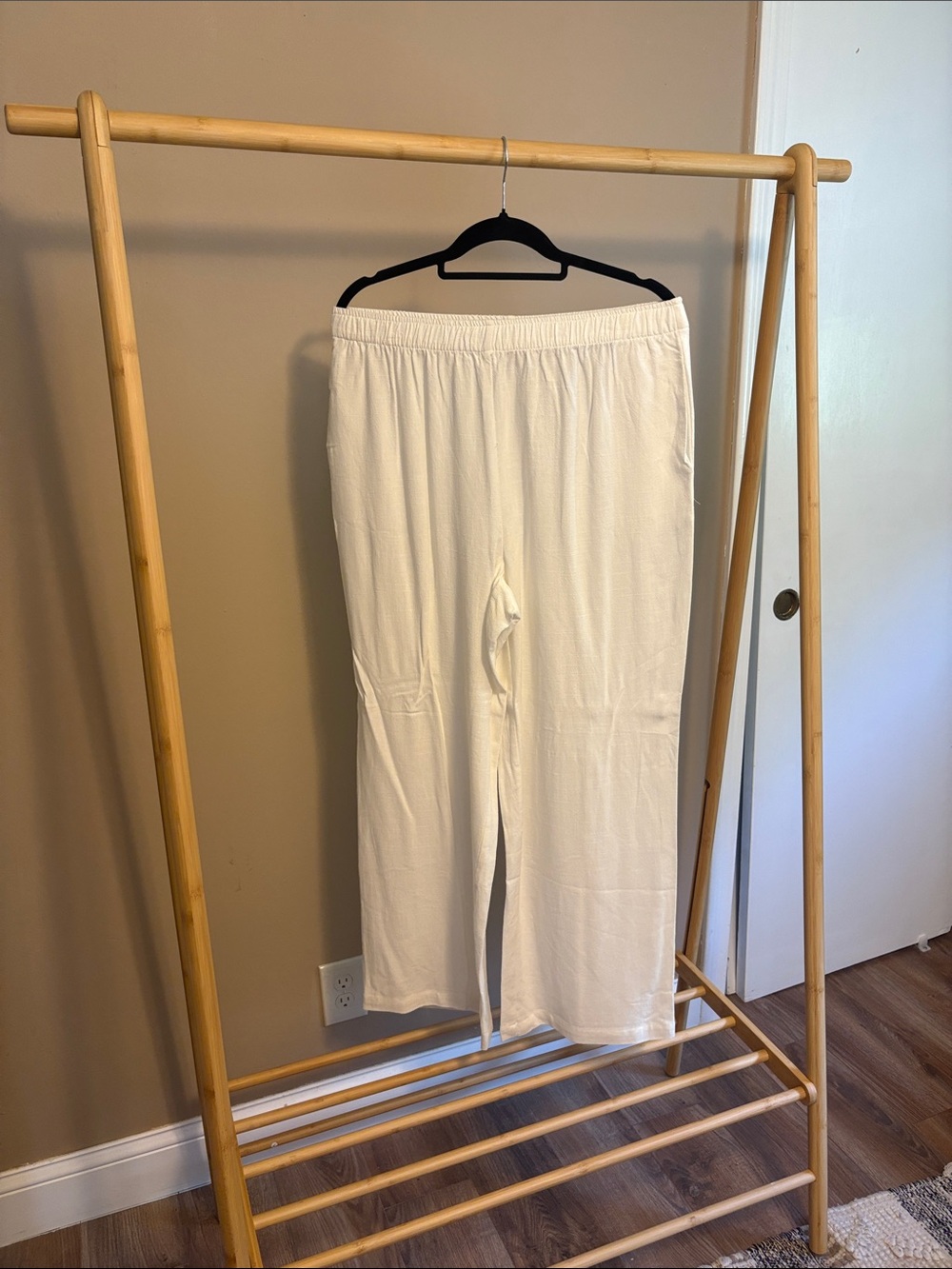 Lightweight White Lounge Pants